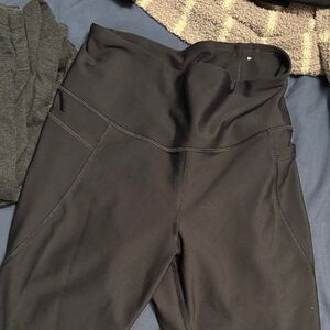 Old Navy Black High-Rise Leggings